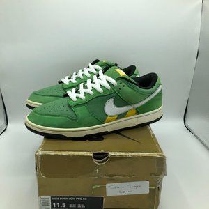 2006 Nike SB Dunk Low Pro Green Taxi Tokyo 10.5